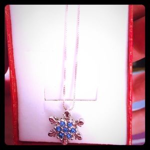 ❄️Snowflake .925 14" sterling silver necklace❄️
